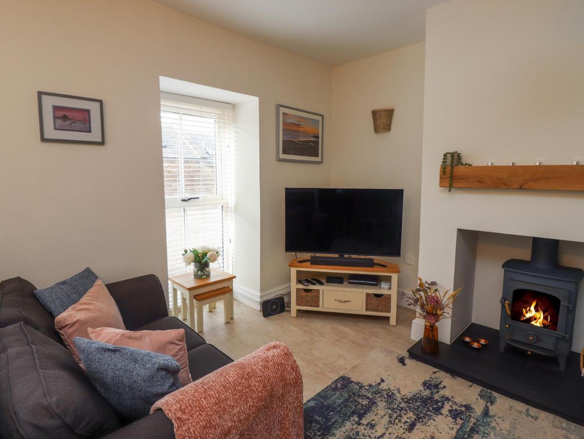 Charlotte'S Cottage Seahouses Εξωτερικό φωτογραφία